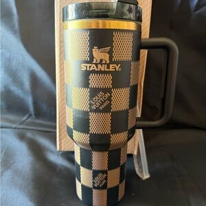 New Stanley 40oz Laser LEngravedV Checkered Travel Mug - Black and Gold